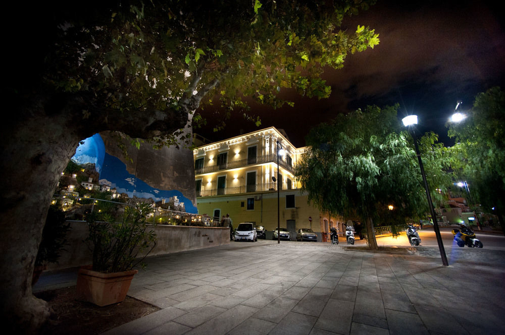 Апартаменты Palazzo Della Monica Виетри Экстерьер фото